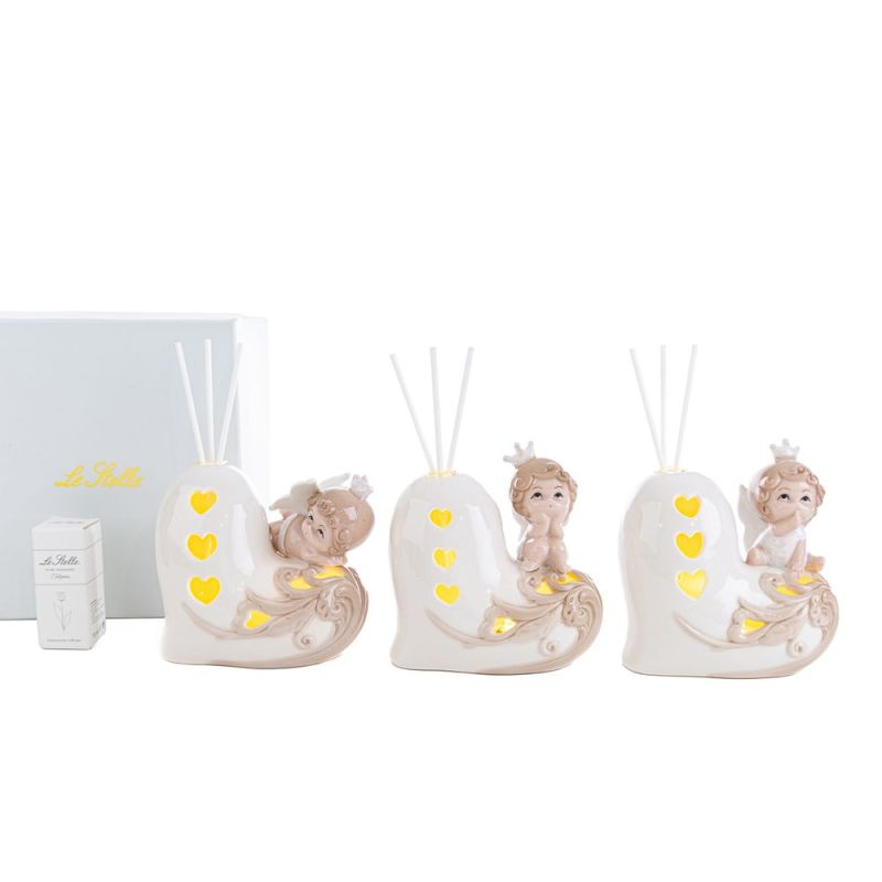 1 PZ Profumatore ANGELO su cuore led 11x6.5x12 cm BOMBONIERA